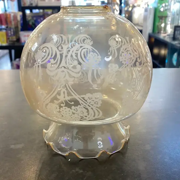 (26) Unknown Fitting – Patterned Shade for spring clip