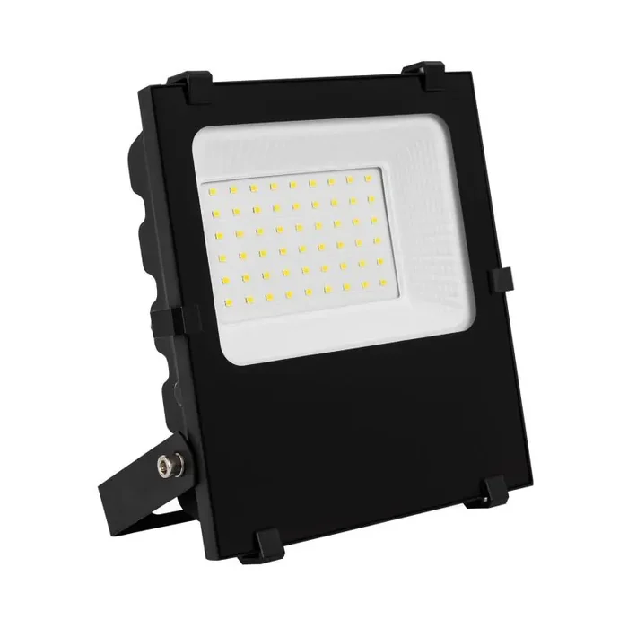 30W Dimmable Cool White LED Floodlight 4050lm PRO – Black – Online Lighting