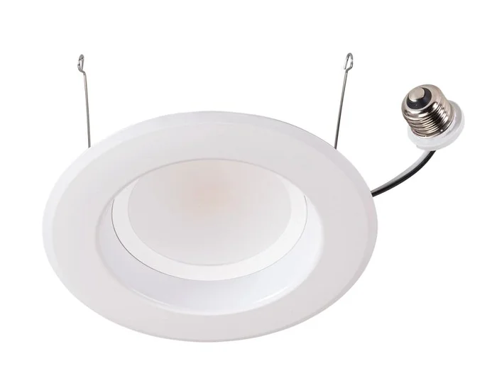 5/6 Inch 7 Watt Aviva Contractor Retrofit Series LED Downlight 3000K