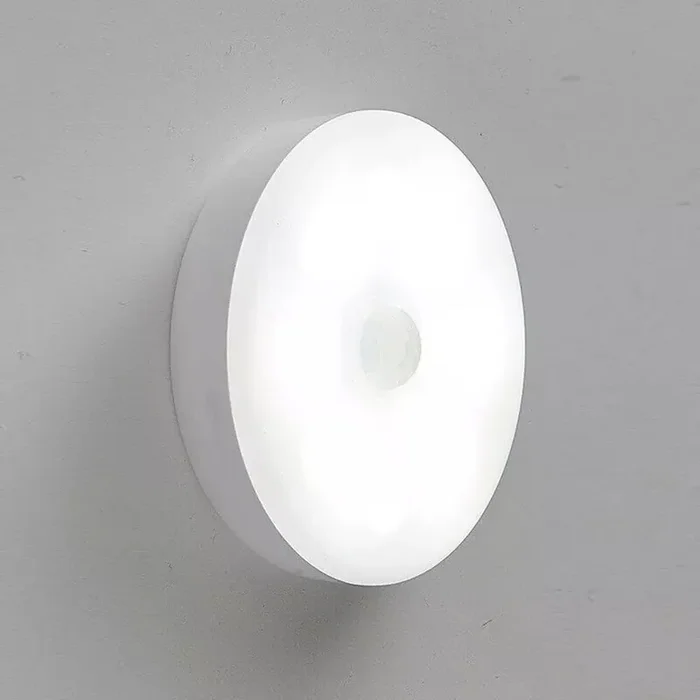 8 LED PIR Motion Sensor Night Light – Battery Stick-On Light