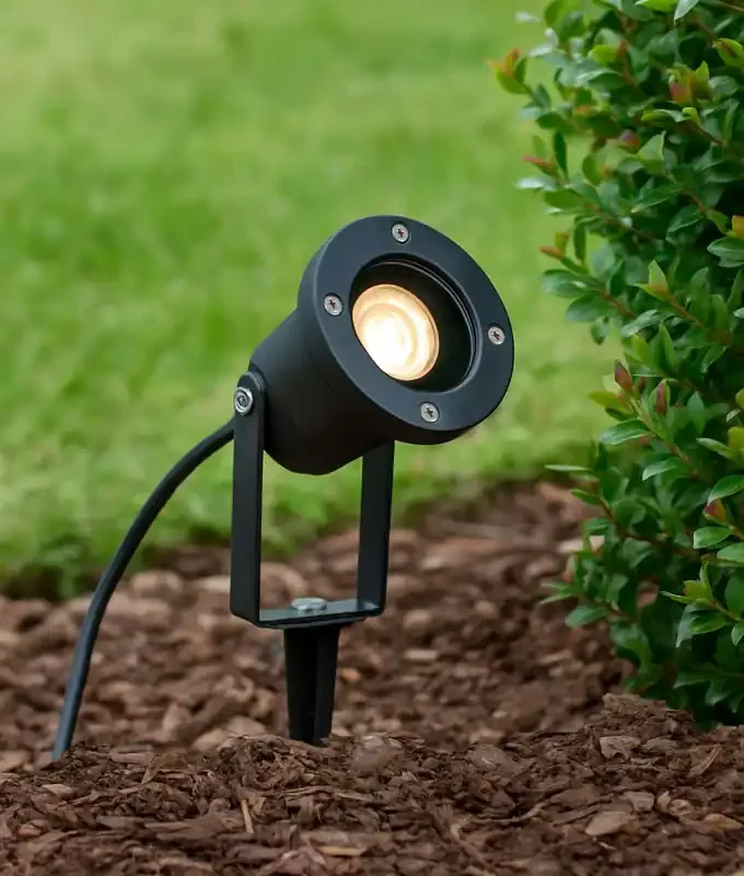 Black Garden Spike Light, GU10 Mains, 250cm Lead, IP67 Rated & Adjustable