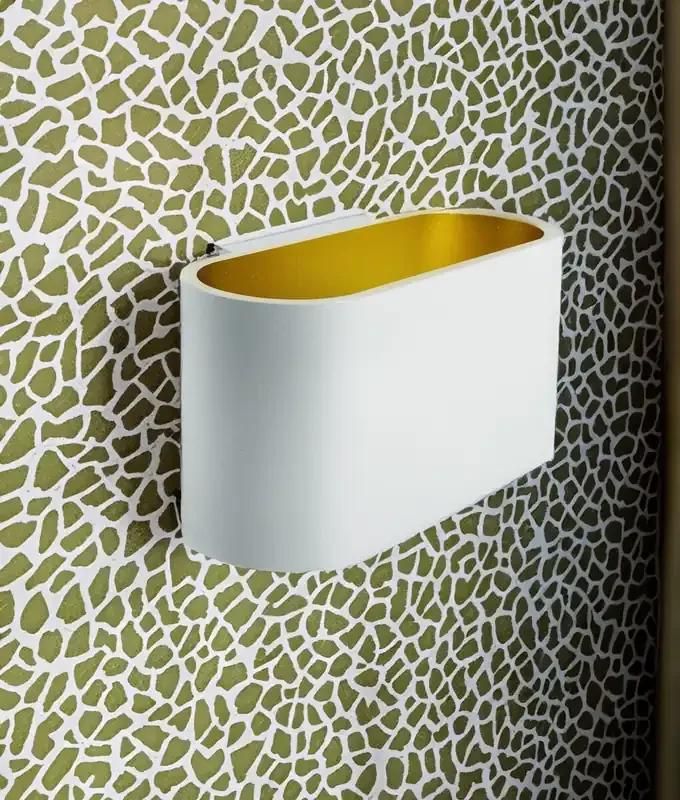 Curved Up and Down Wall Light – Black or White