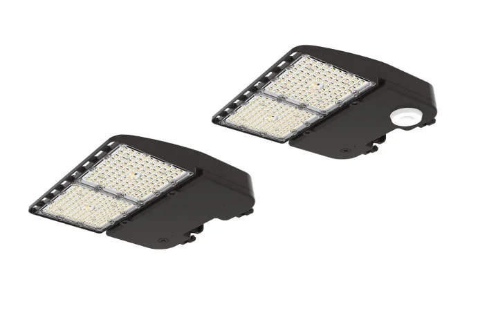 NaturaLED 9617 – FXSAL150/850/BZ/T3/480 – Slim Area Light – 150W – 5000K – Lens Type III – 277-480V – 400-575W Equal – Bronze