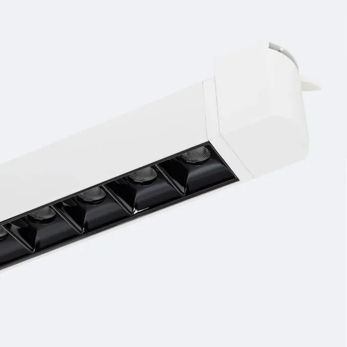 Three Circuit Low Glare 15W Cool White LED Linear Track Light – White – Online Lighting