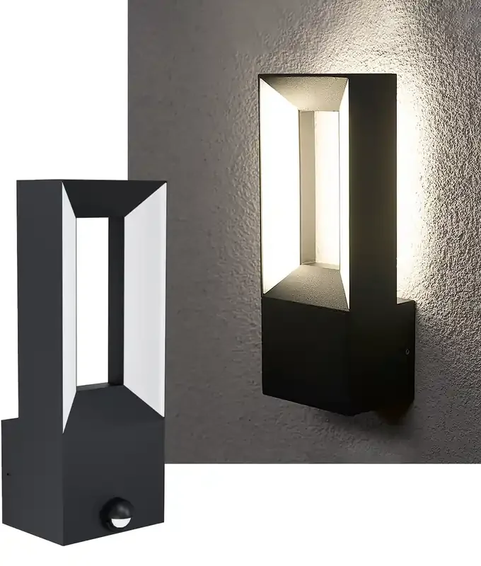 Uber Stylish Modern Black Upright Exterior Wall Light